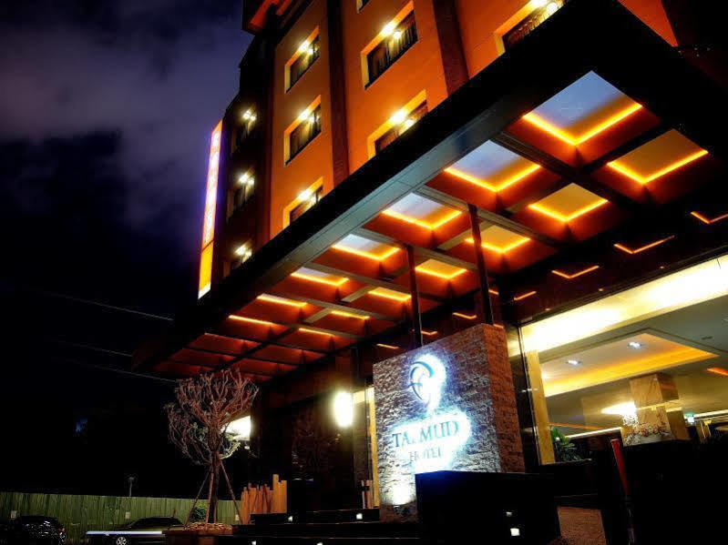 Talmud Hotel Taichung Exterior photo